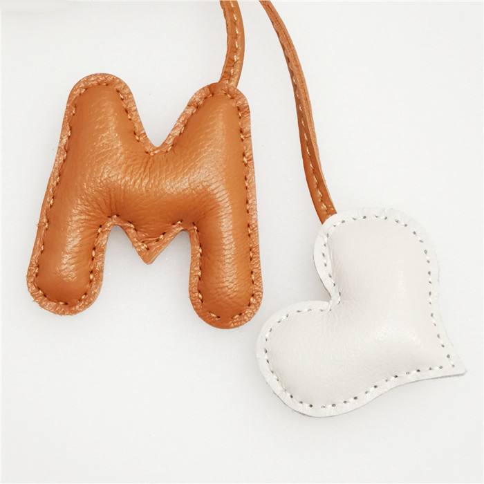 영문자 L M N O P와 사랑의 하트 가죽 키체인 이 - Women'S Bags At M&S 리뷰 및 가격